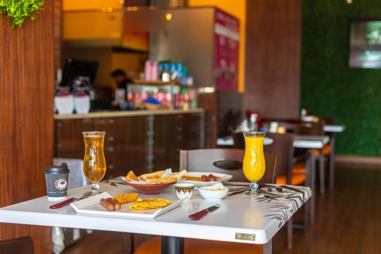 Auris Boutique Hotel Apartments, Al Barsha - At The Mall Dubai Buitenkant foto
